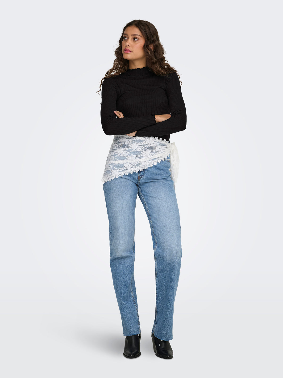veron-media-1072440