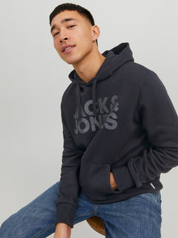 veron-media-878577