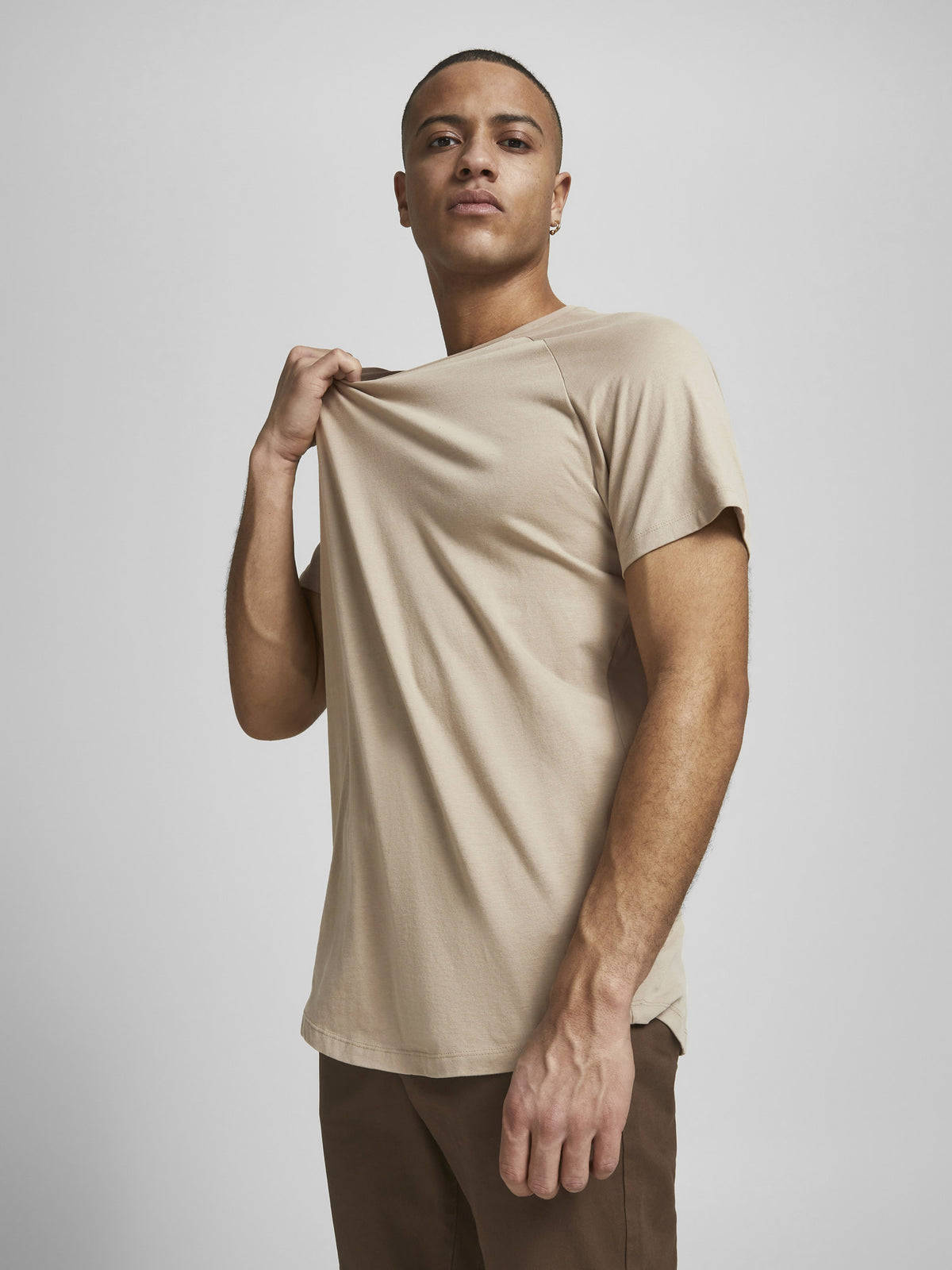 veron-media-679140