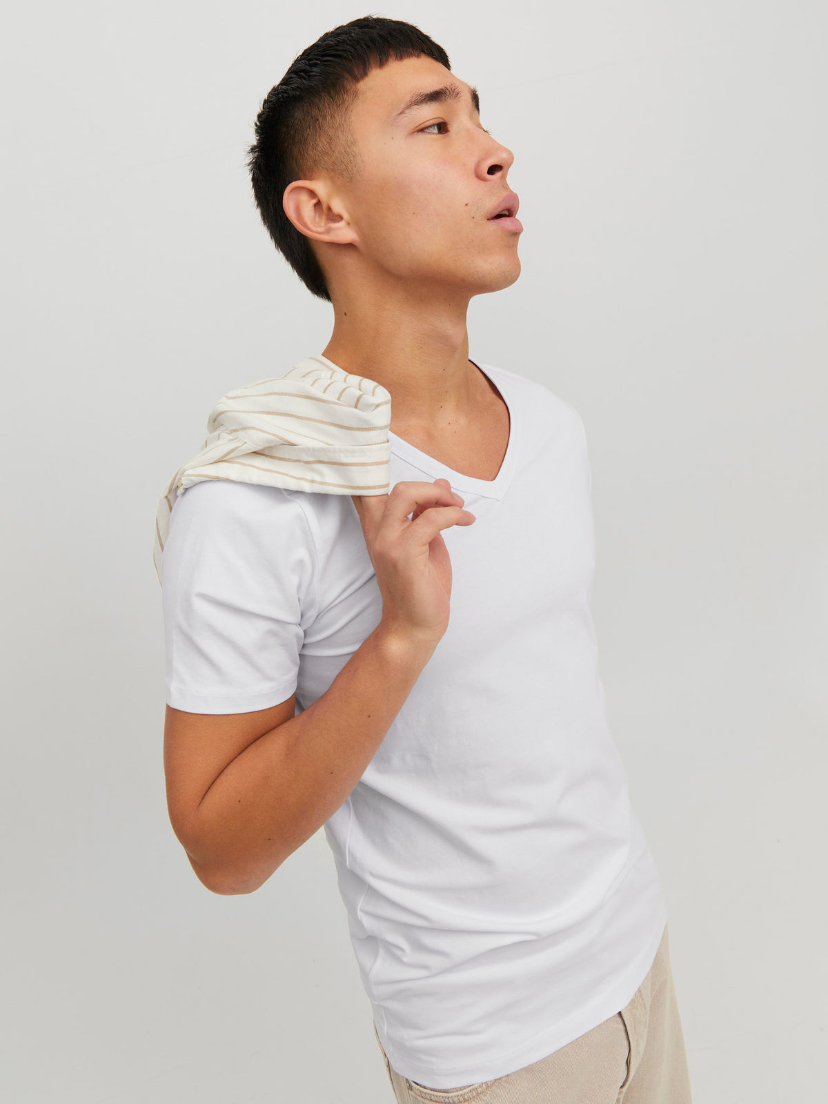 veron-media-675257