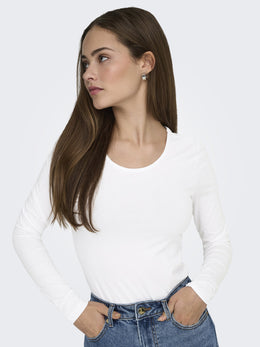 veron-media-2486669