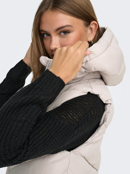 veron-media-908114