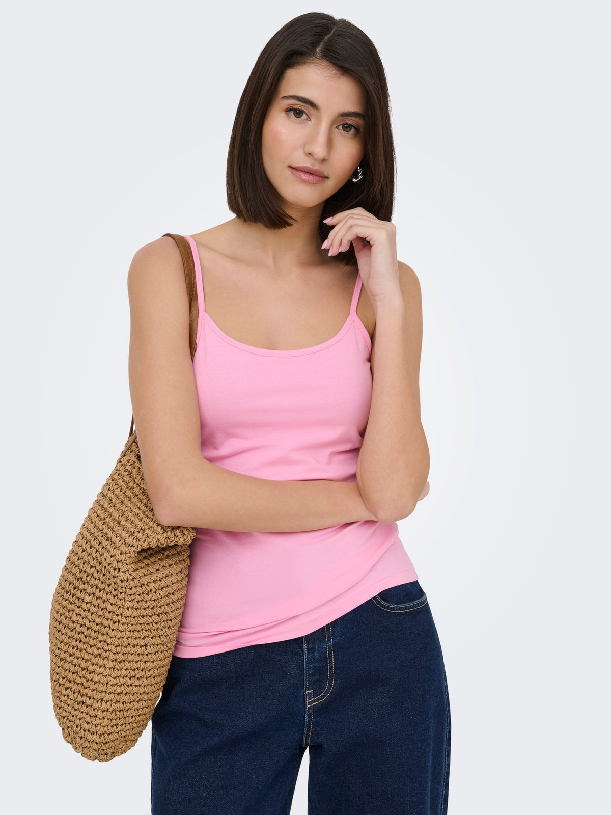 veron-media-910249