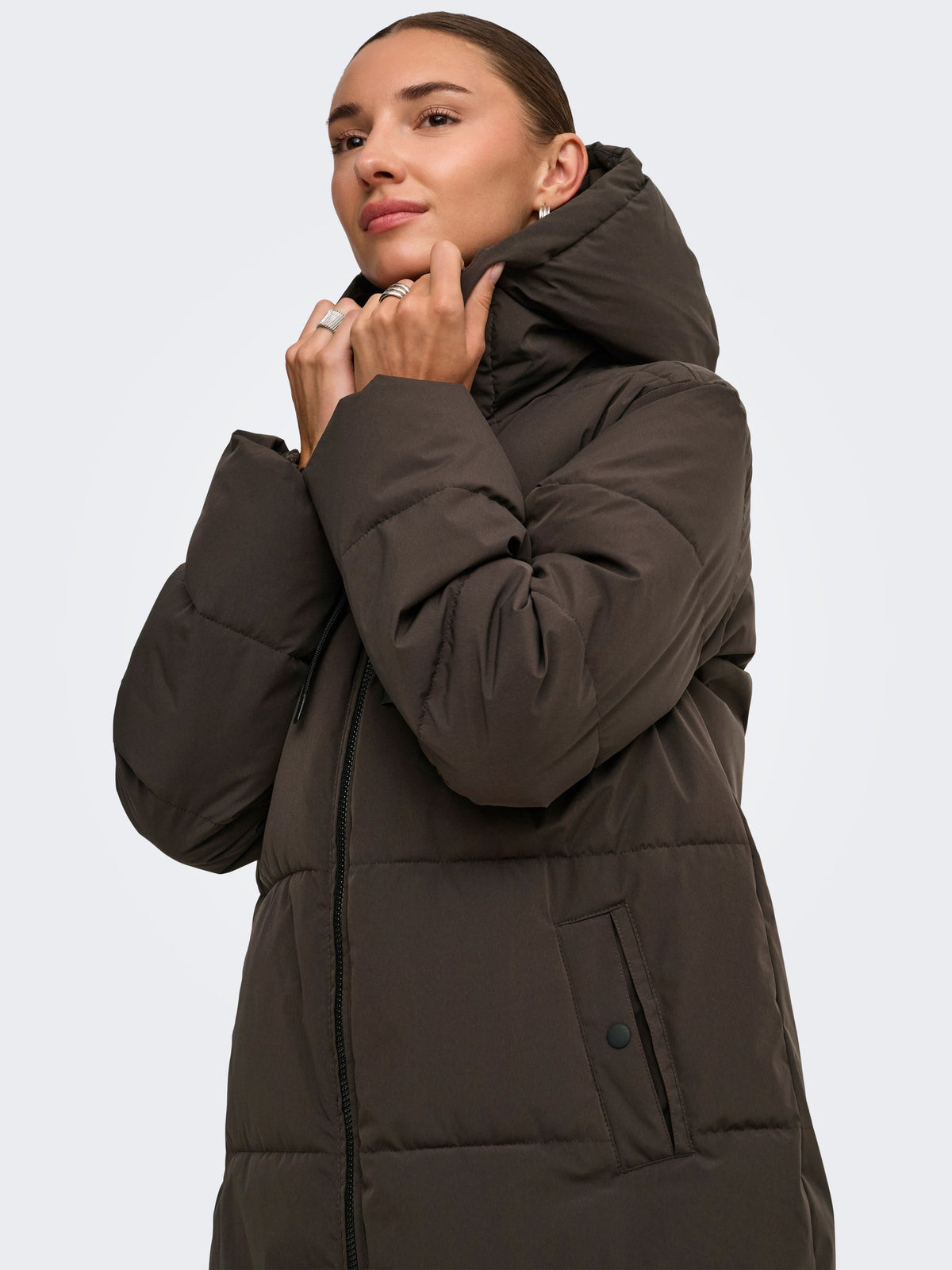 veron-media-1070759