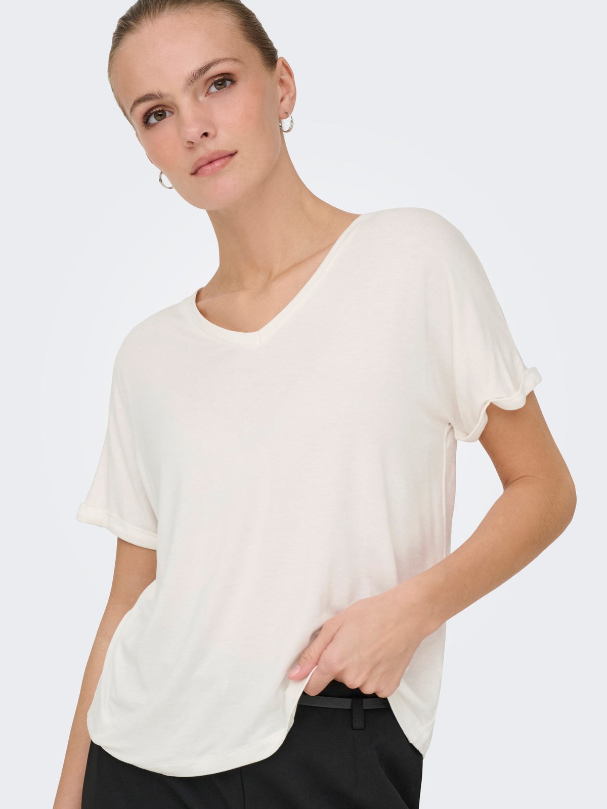 veron-media-901296