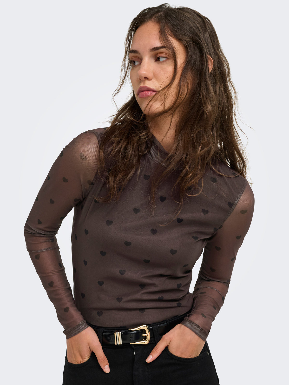 veron-media-4628197